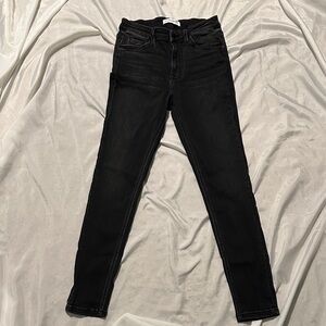 Flying Monkey Skinny Jeans Sz 28